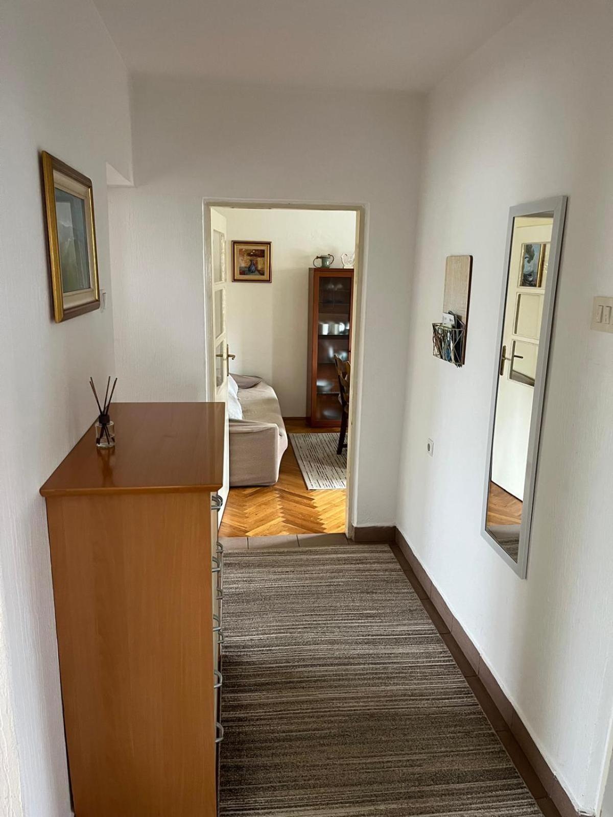 Apartman Ivka Госпич Экстерьер фото