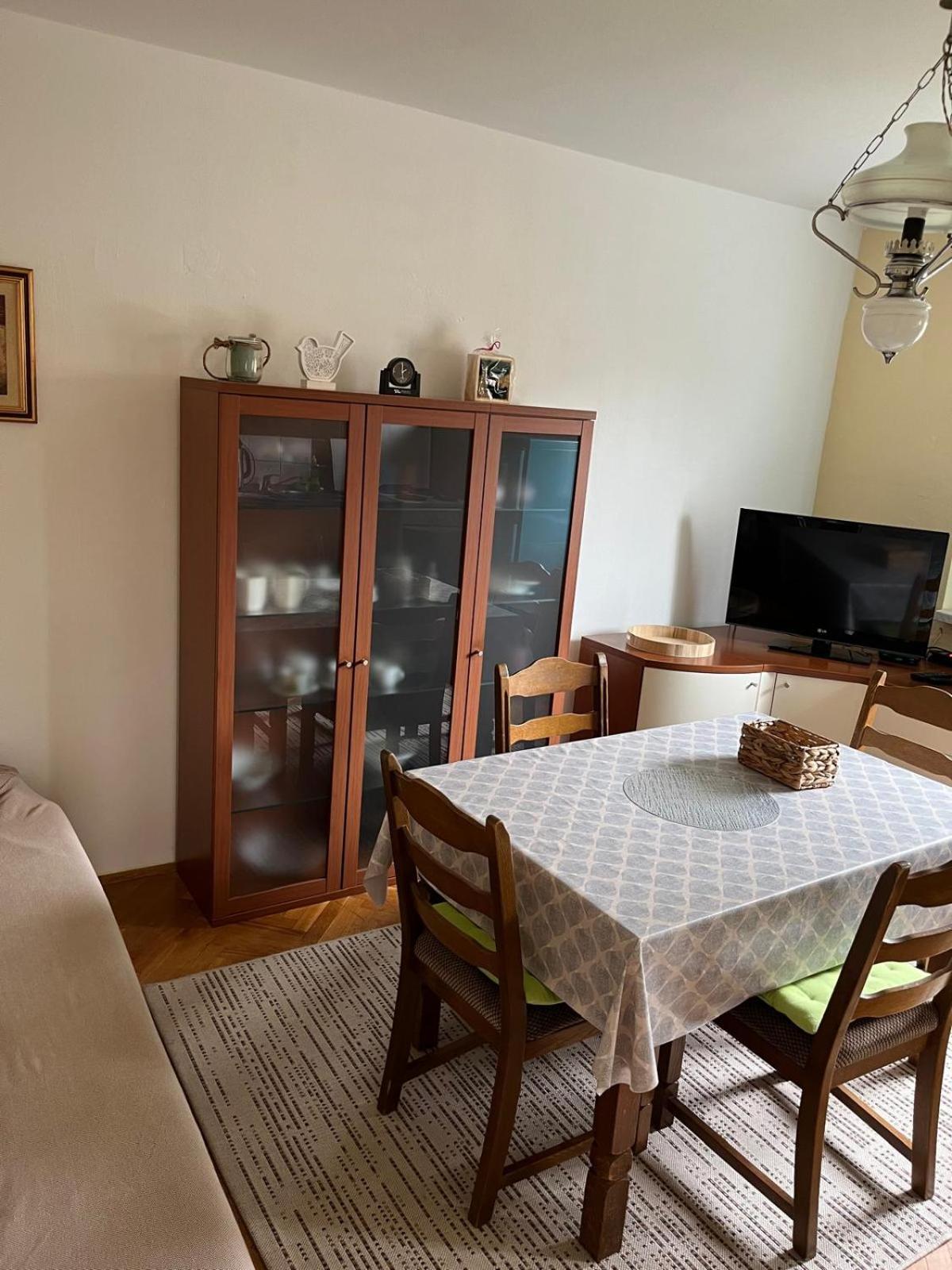 Apartman Ivka Госпич Экстерьер фото